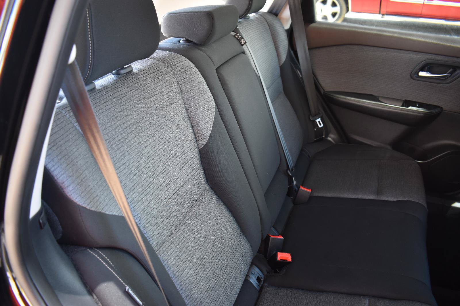 Used 2021 Nissan Rogue SV FWD image 59