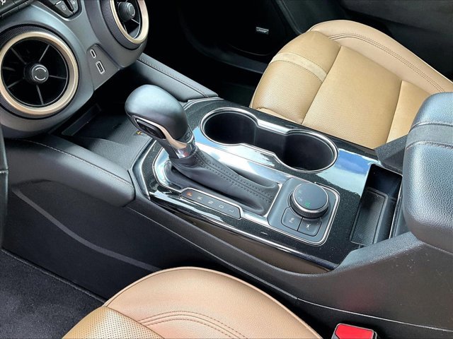 Used 2023 Chevrolet Blazer Premier FWD image 15