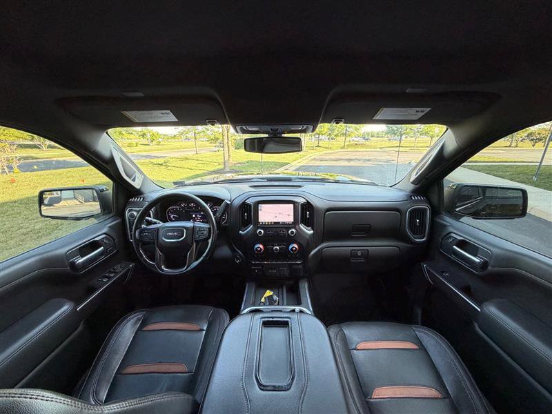 Used 2020 GMC Sierra 1500 AT4 w/ AT4 Preferred Package AWD/4WD image 17