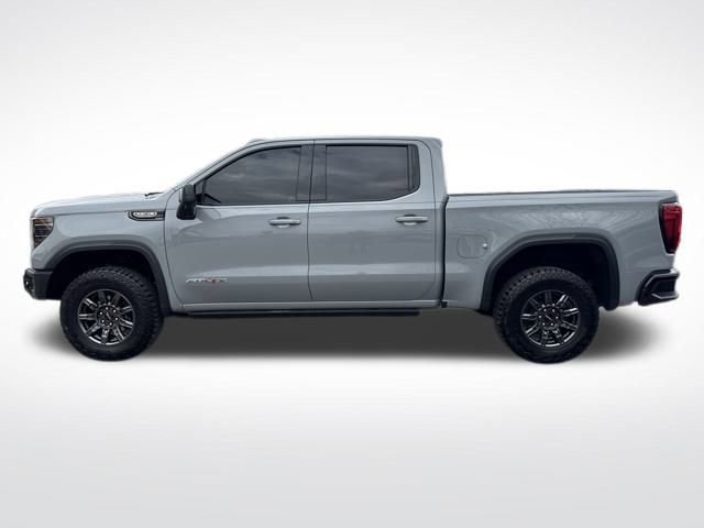 Used 2024 GMC Sierra 1500 AT4X image 2