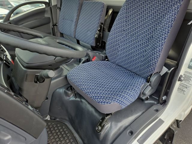 New 2025 Chevrolet Low Cab Forward image 17