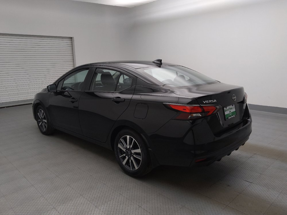 Used 2025 Nissan Versa SV w/ Trunk Package FWD image 5