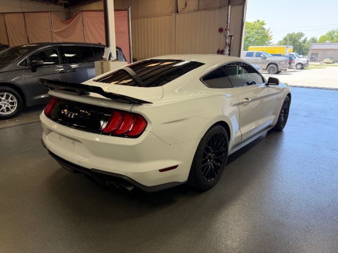 Used 2018 Ford Mustang GT w/ GT Performance Package RWD image 4