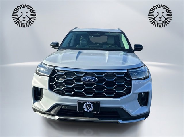 New 2026 Ford Explorer Platinum w/ LUX Leather Package image 2