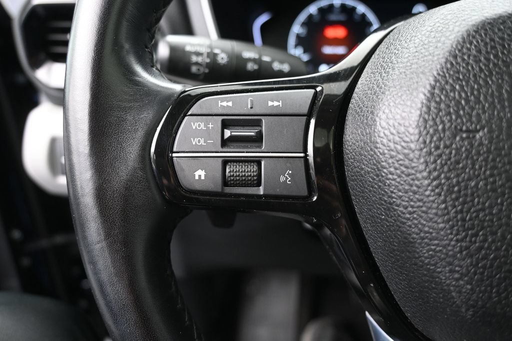 Certified 2024 Honda Pilot Touring image 30