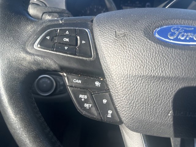 Used 2019 Ford Escape Titanium image 12