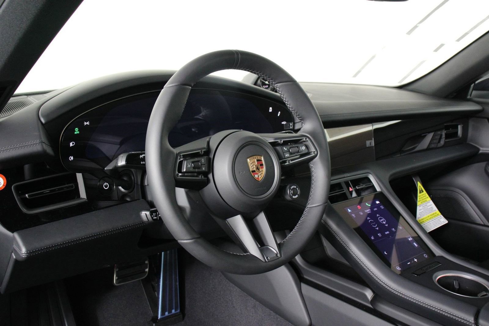 New 2026 Porsche Taycan 4S image 4