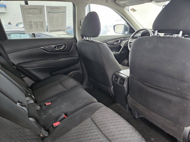 Used 2018 Nissan Rogue SV AWD/4WD image 13