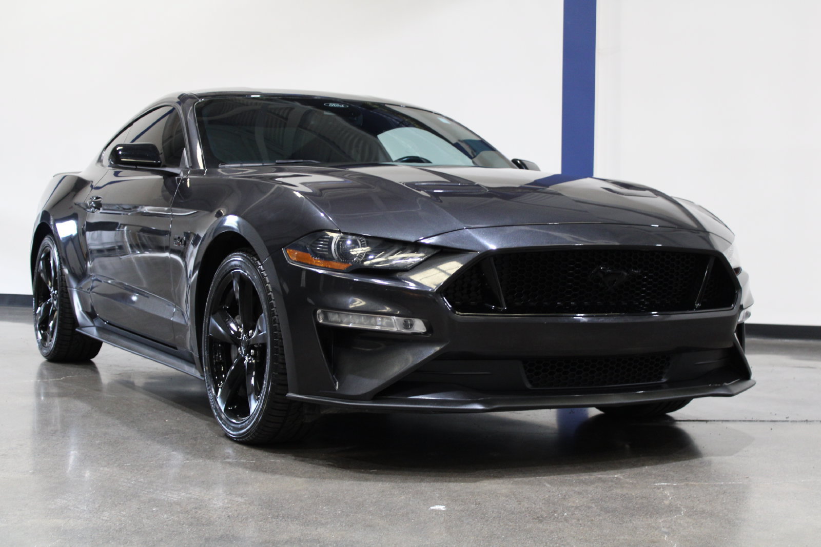 Used 2022 Ford Mustang GT w/ Equipment Group 301A RWD image 3