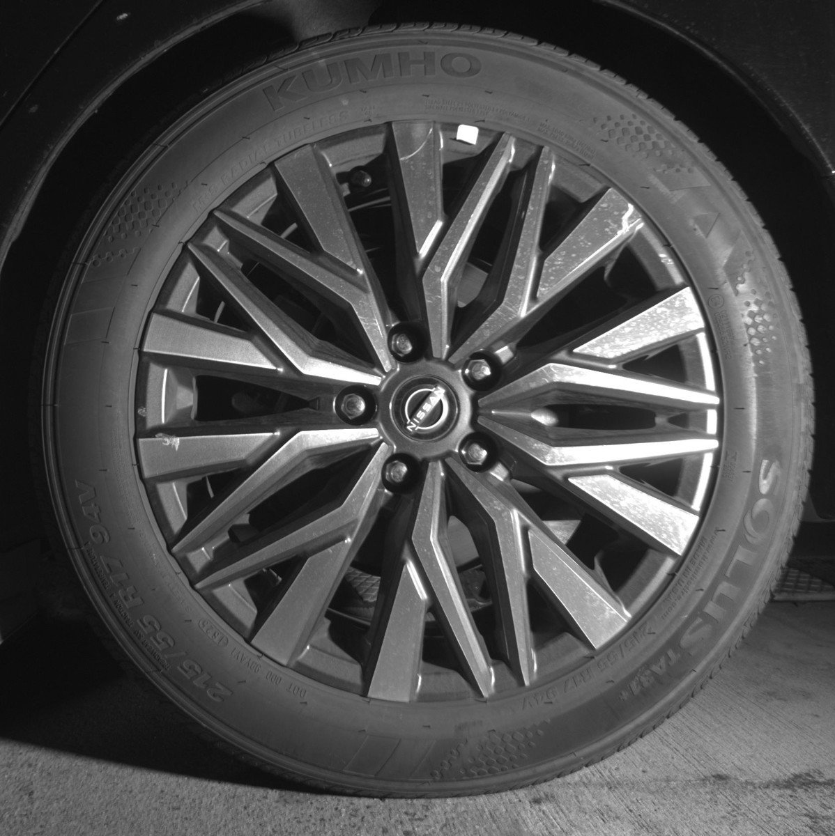 Used 2025 Nissan Altima 2.5 SV image 14