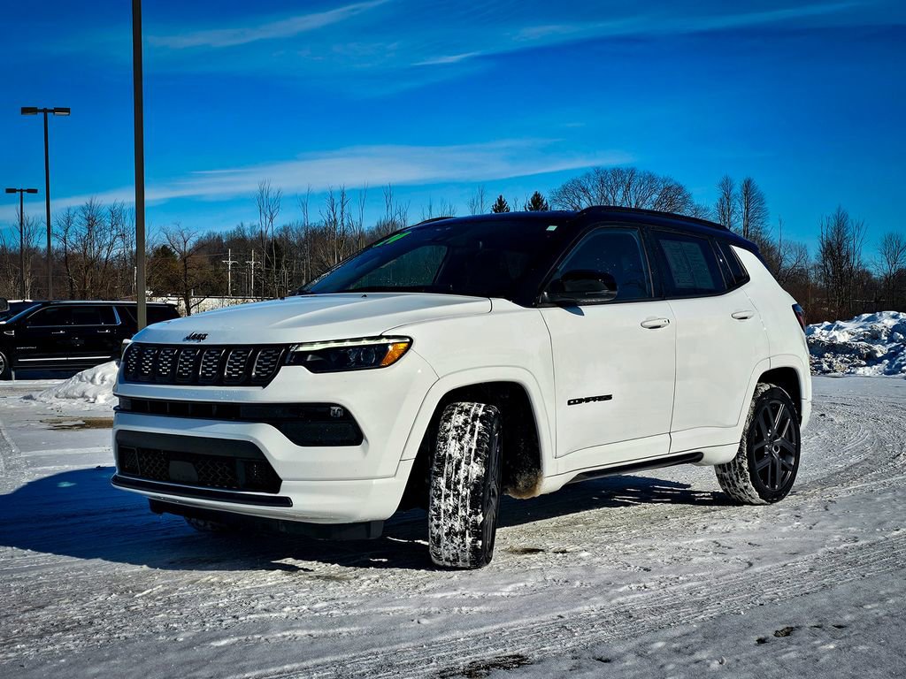 Certified 2024 Jeep Compass Limited w/ High Altitude Package image 7