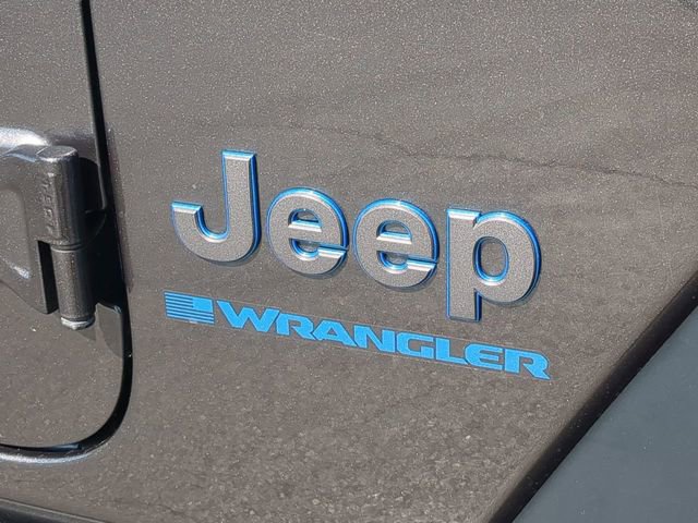 Certified 2023 Jeep Wrangler Unlimited image 13