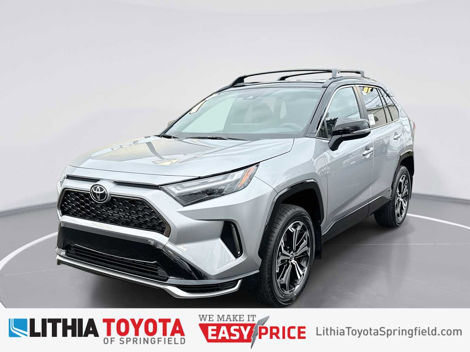 New 2025 Toyota RAV4 XSE image 1