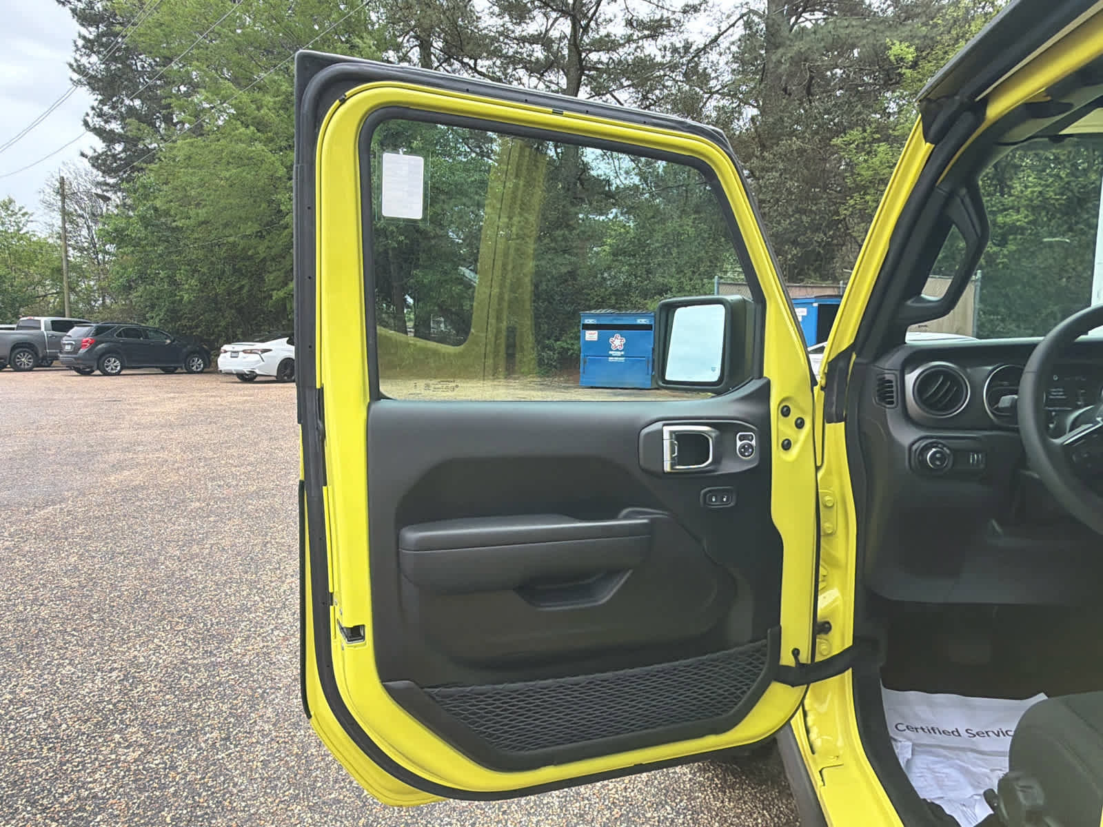 Used 2023 Jeep Gladiator Sport image 17