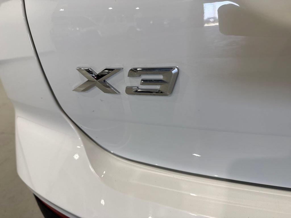 Used 2023 BMW X3 xDrive30i AWD/4WD image 32