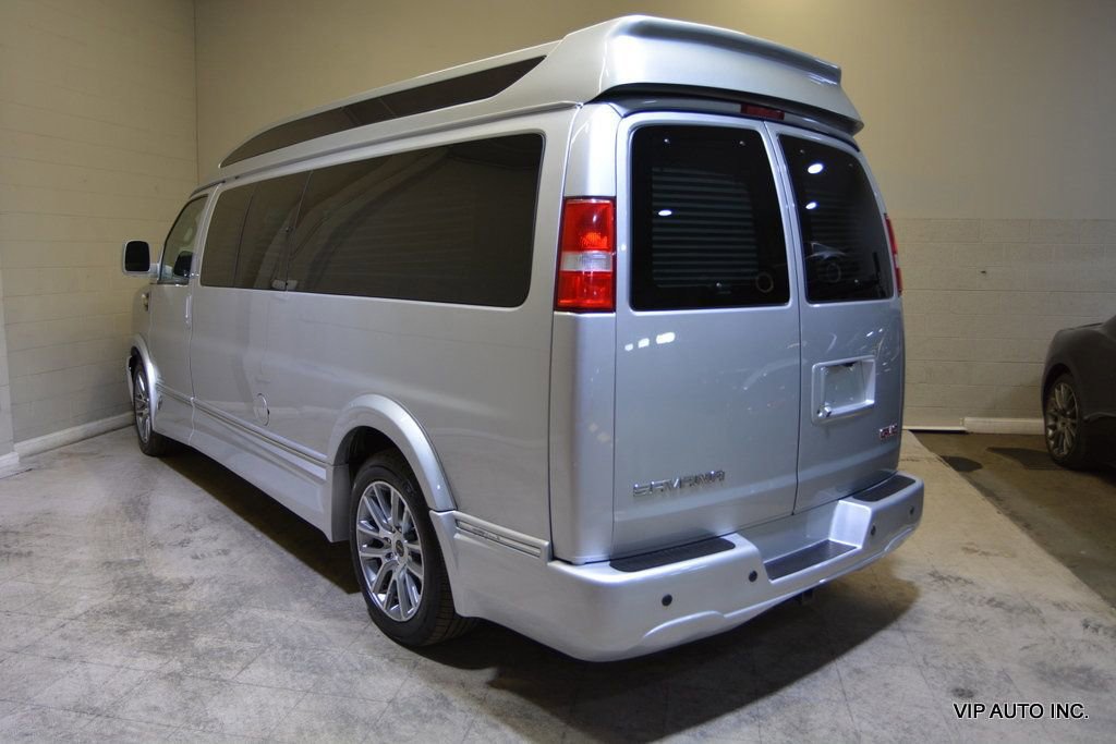 Used 2020 GMC Savana 2500 Extended w/ Enhanced Convenience Package image 3