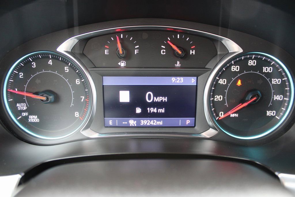 Used 2023 Chevrolet Traverse RS image 50