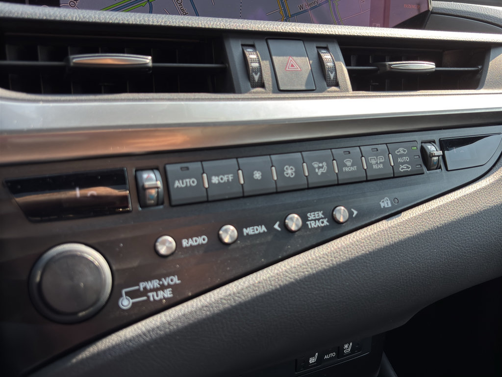 Used 2019 Lexus ES 350 F Sport w/ Accessory Package FWD image 29