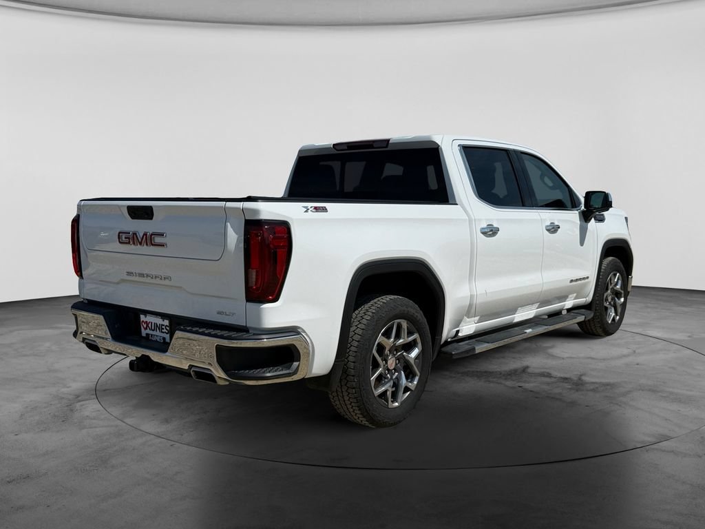 Used 2022 GMC Sierra 1500 SLT w/ SLT Premium Plus Package AWD/4WD image 10