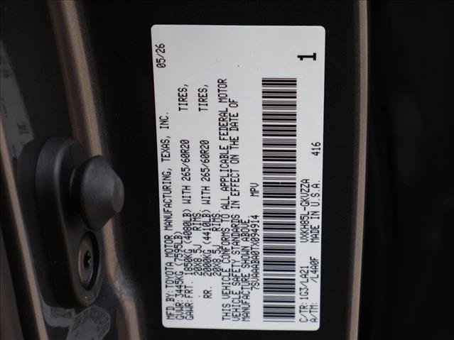 New 2026 Toyota Sequoia Platinum AWD/4WD image 19