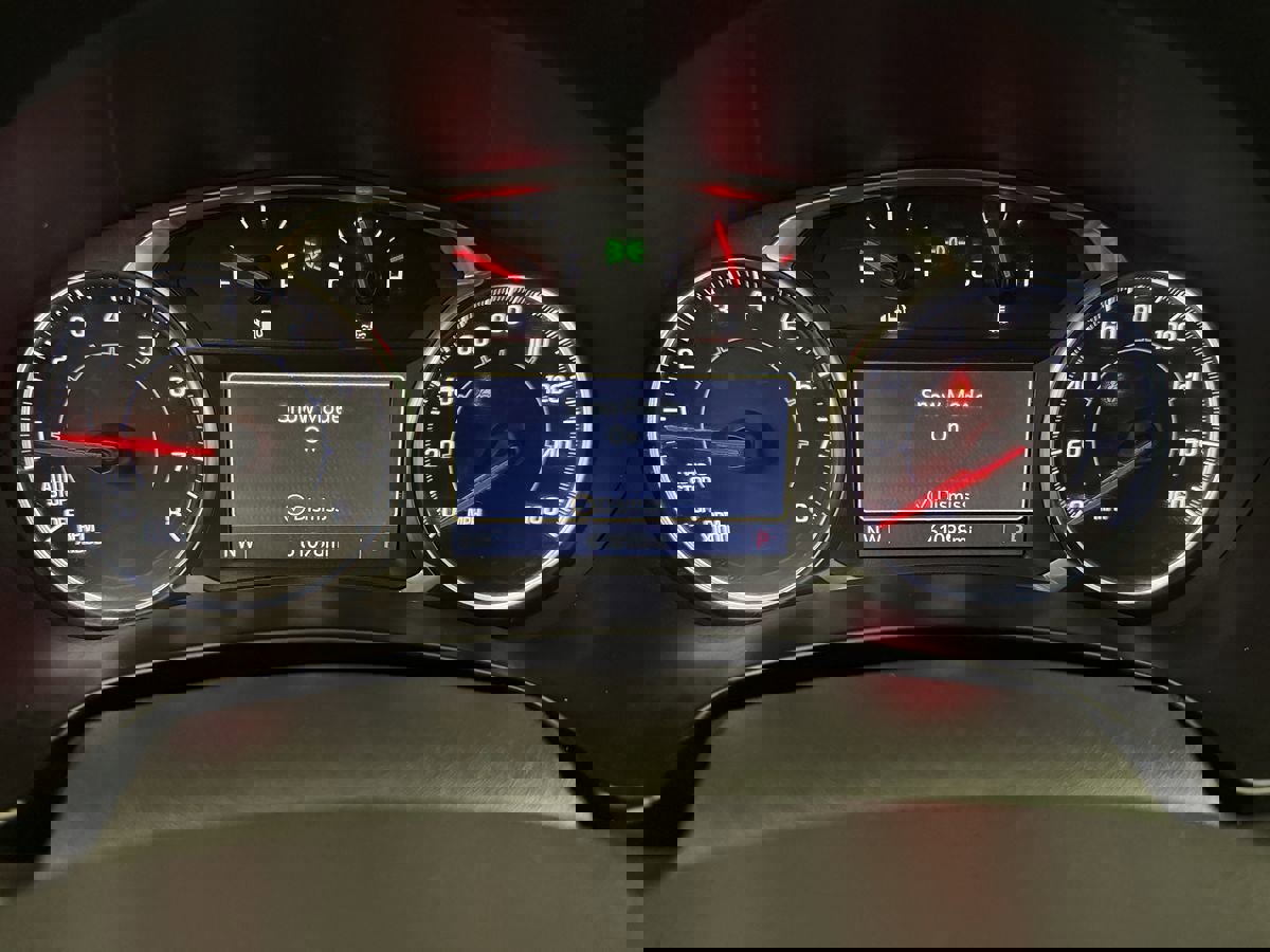 Used 2021 GMC Terrain SLT w/ Infotainment Package II image 11