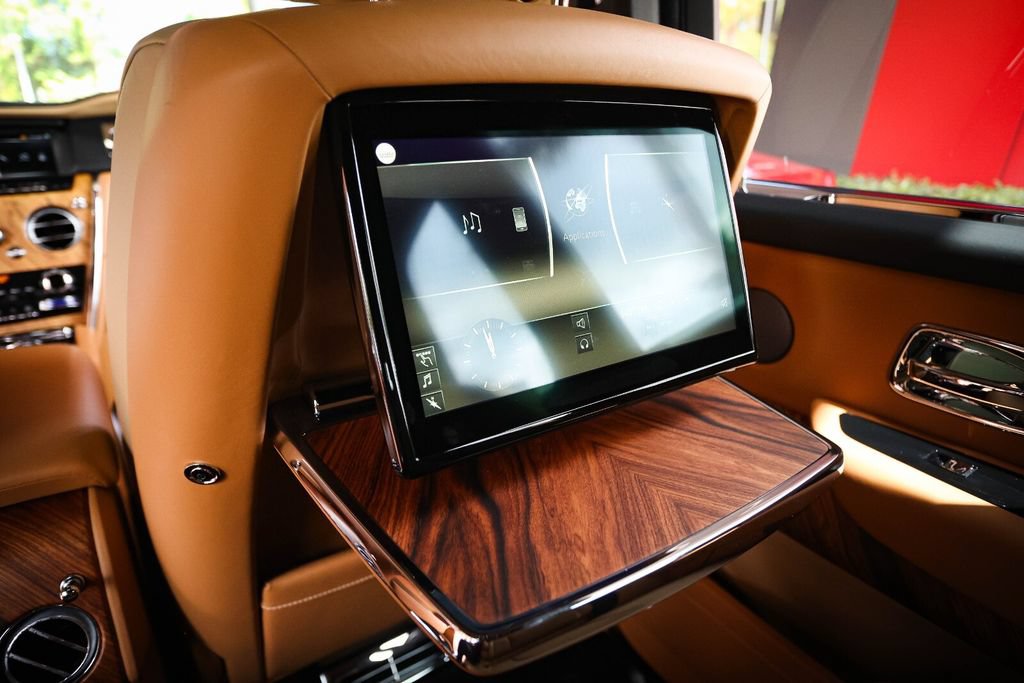 Used 2022 Rolls-Royce Cullinan AWD/4WD image 49
