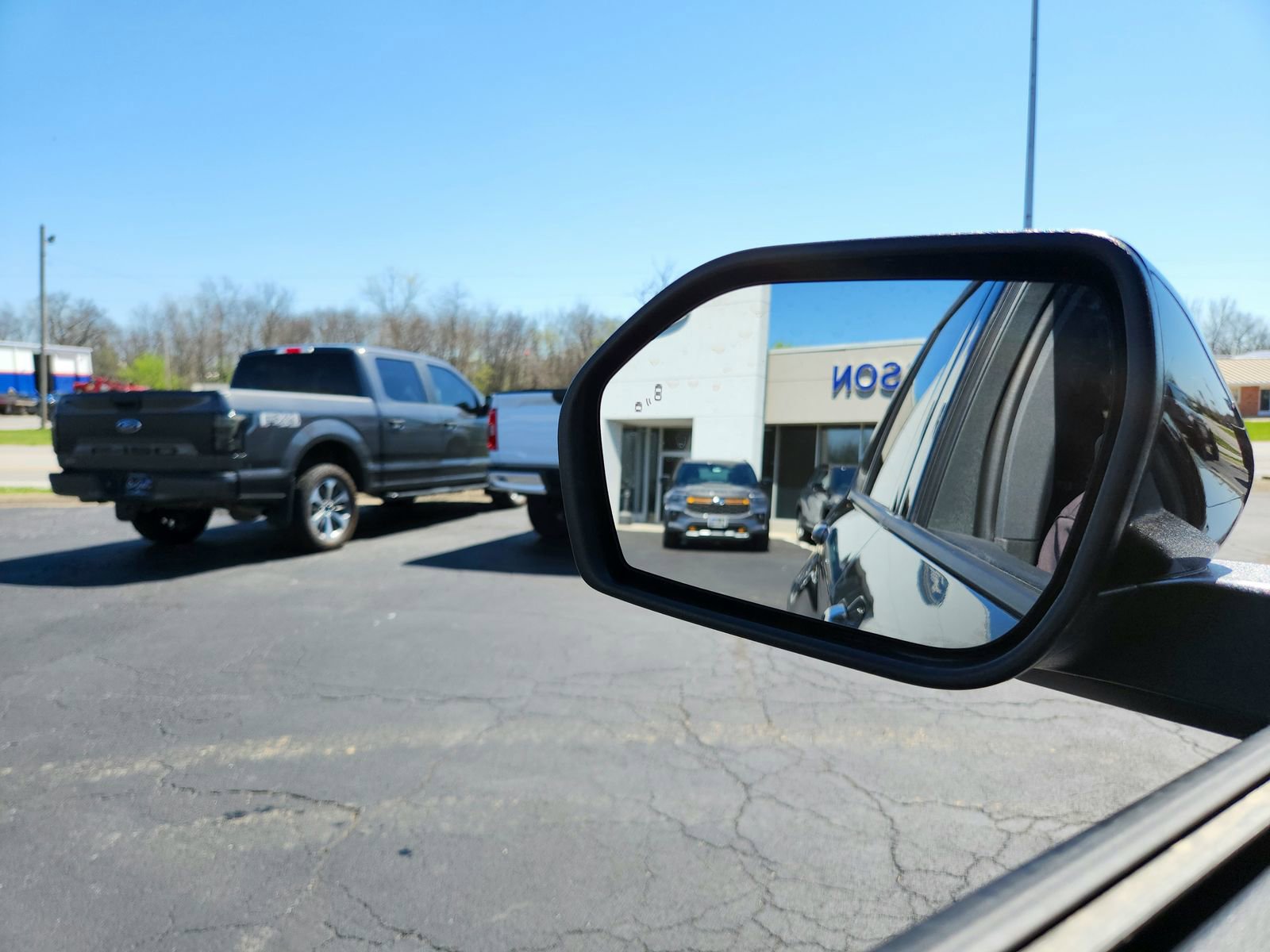 New 2026 Ford Explorer ST-Line image 13