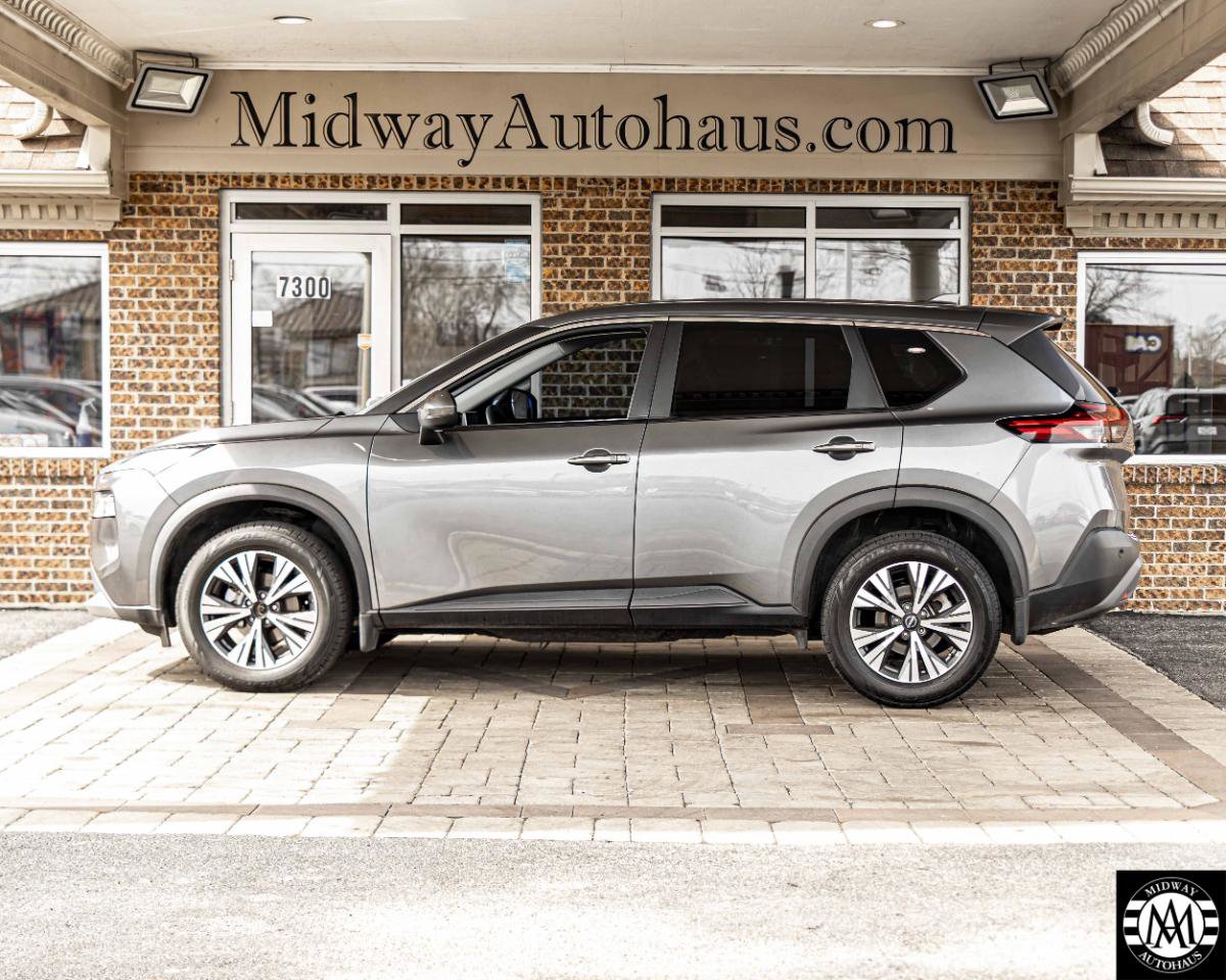 Used 2022 Nissan Rogue SV FWD image 3