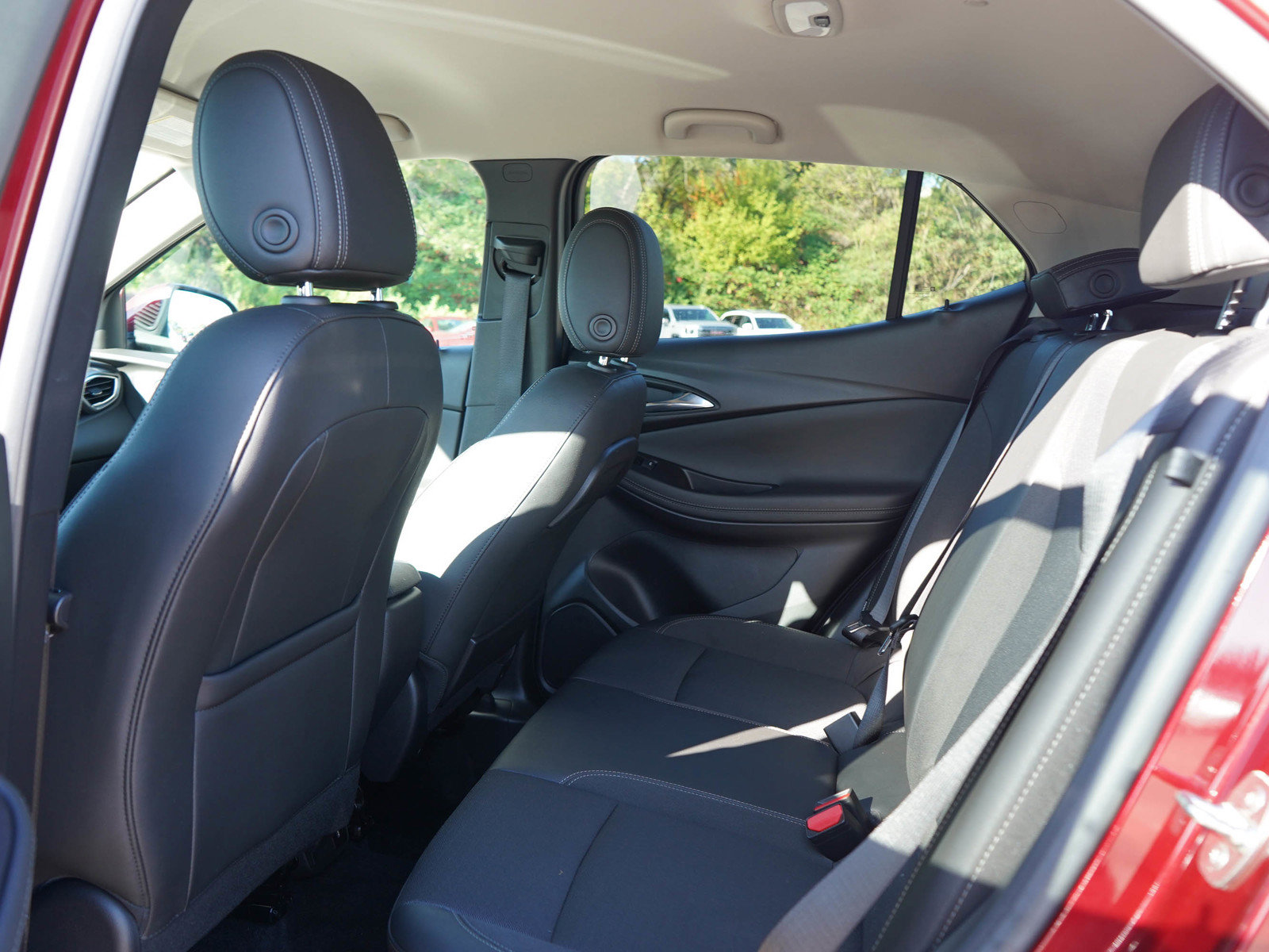 Used 2023 Buick Encore GX Preferred w/ Cold Weather Comfort Package AWD/4WD image 14
