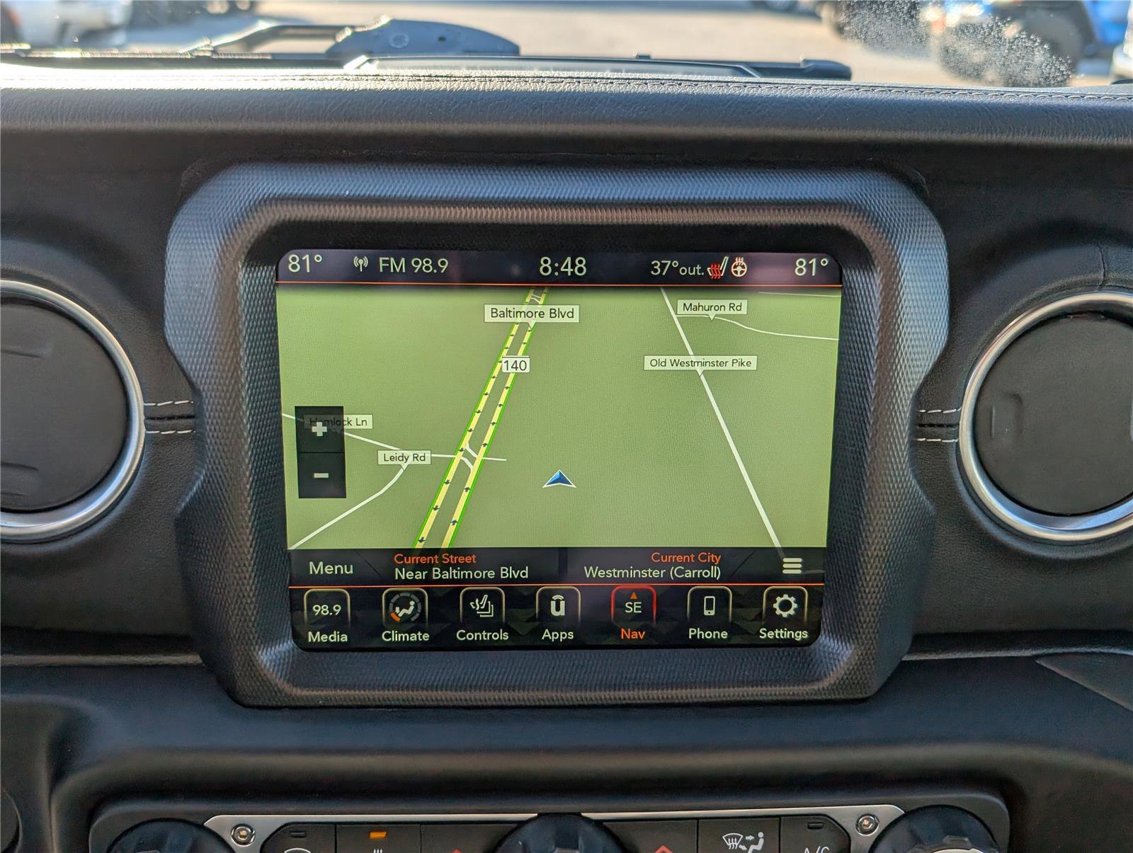 Used 2023 Jeep Wrangler Sahara w/ Cold Weather Group image 30