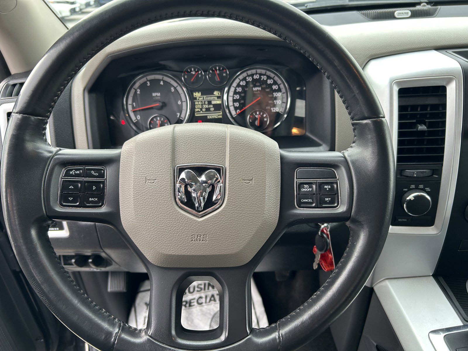 Used 2012 RAM 1500 Big Horn w/ Luxury Group image 22
