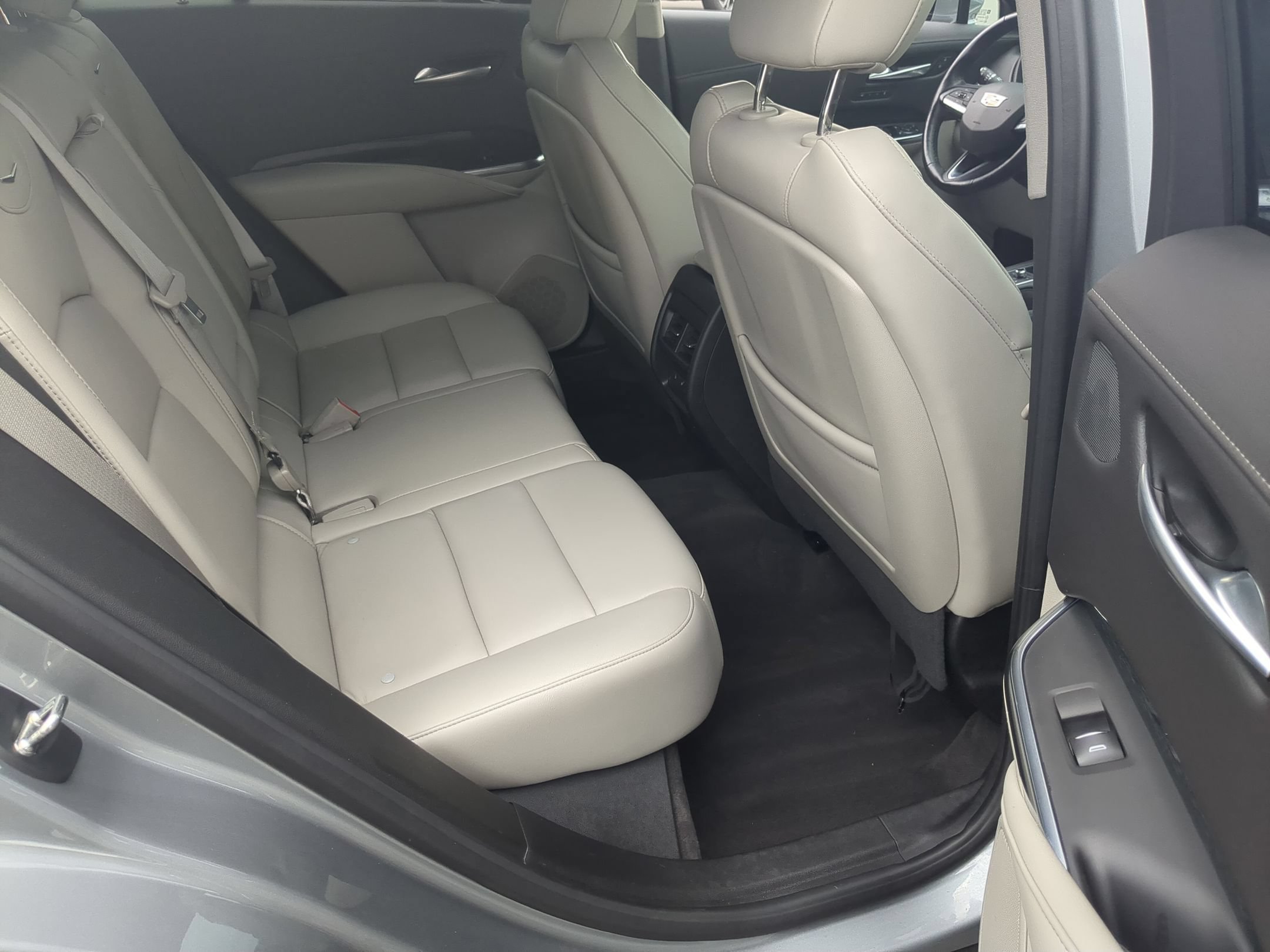 Certified 2023 Cadillac XT4 Premium Luxury w/ Cold Weather Package AWD/4WD image 26