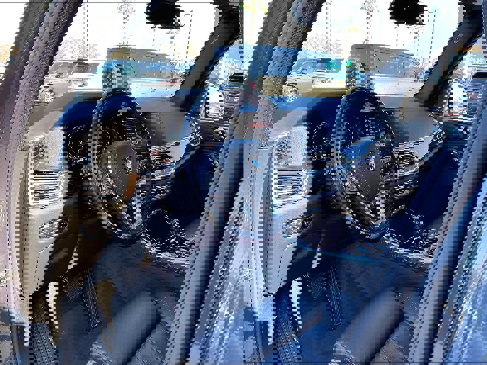 Used 2019 BMW X5 xDrive50i image 16