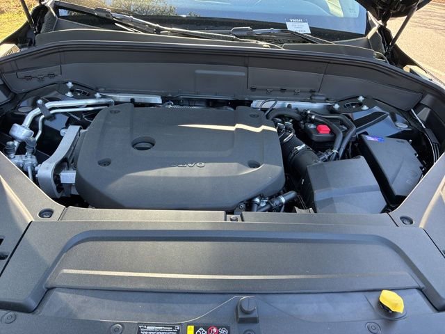 New 2026 Volvo XC90 B6 Plus w/ Protection Package Premier AWD/4WD image 19
