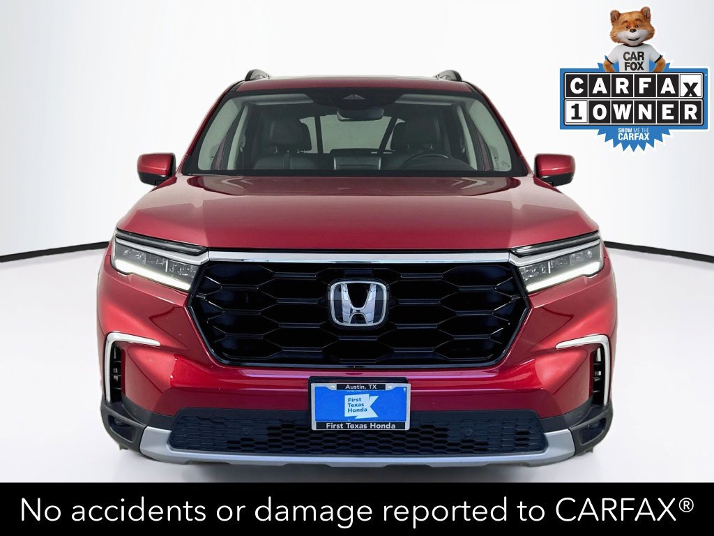 Used 2023 Honda Pilot Touring image 2