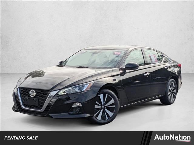Used 2019 Nissan Altima 2.5 SV image 1