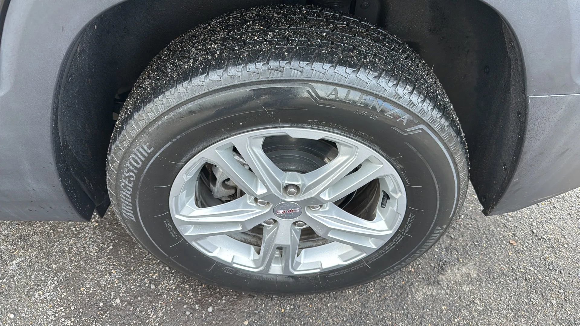 Used 2022 GMC Terrain SLE image 9