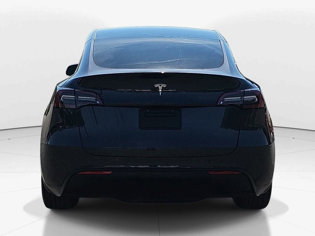 Used 2024 Tesla Model Y Long Range image 6