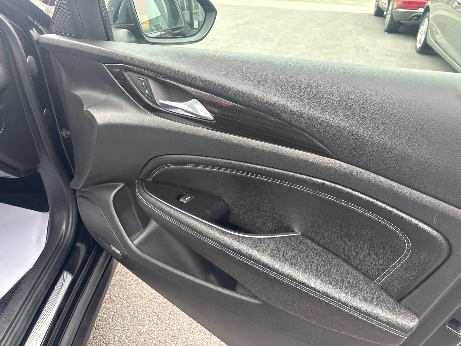 Used 2019 Buick Regal Essence w/ Driver Confidence Package I AWD/4WD image 20