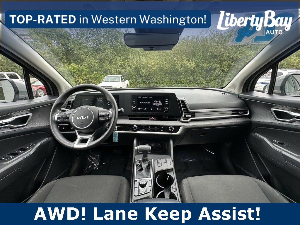 Used 2024 Kia Sportage LX image 13
