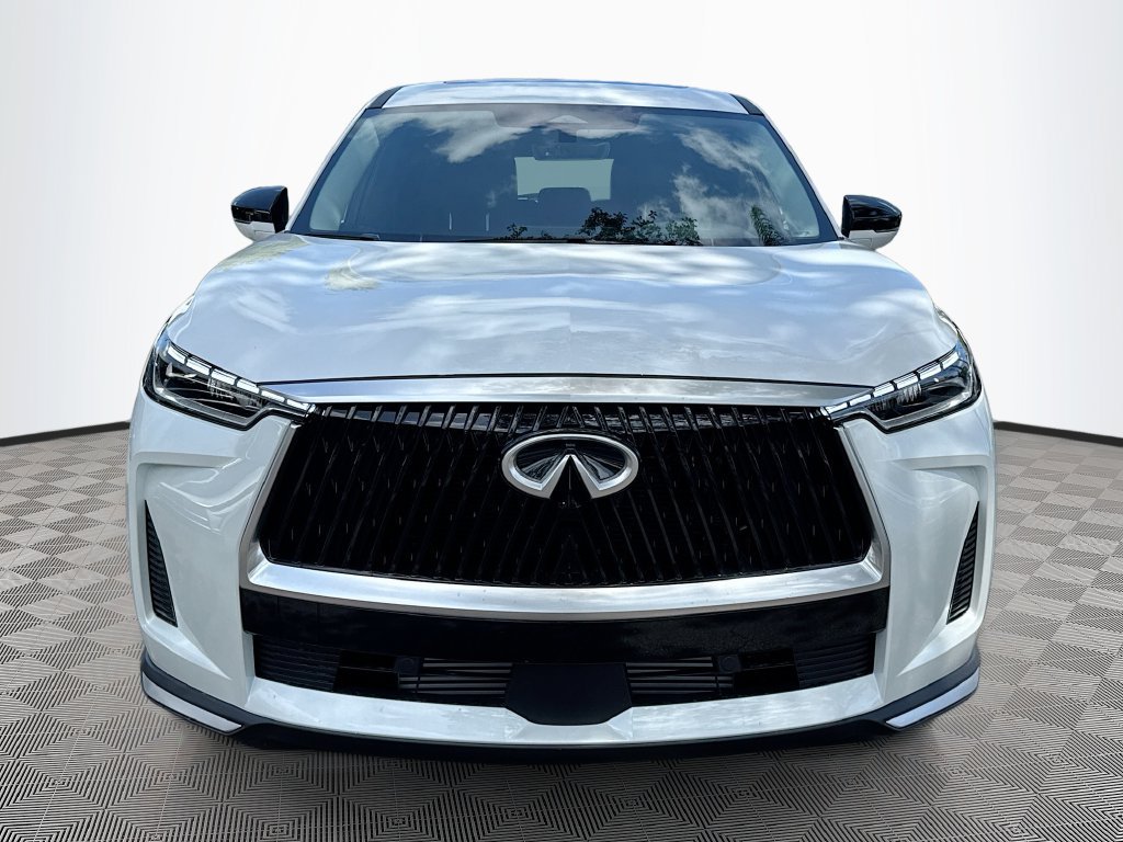 Used 2027 INFINITI QX60 Pure w/ Cargo Package FWD image 2