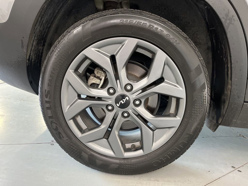 Used 2024 Kia Seltos S image 17