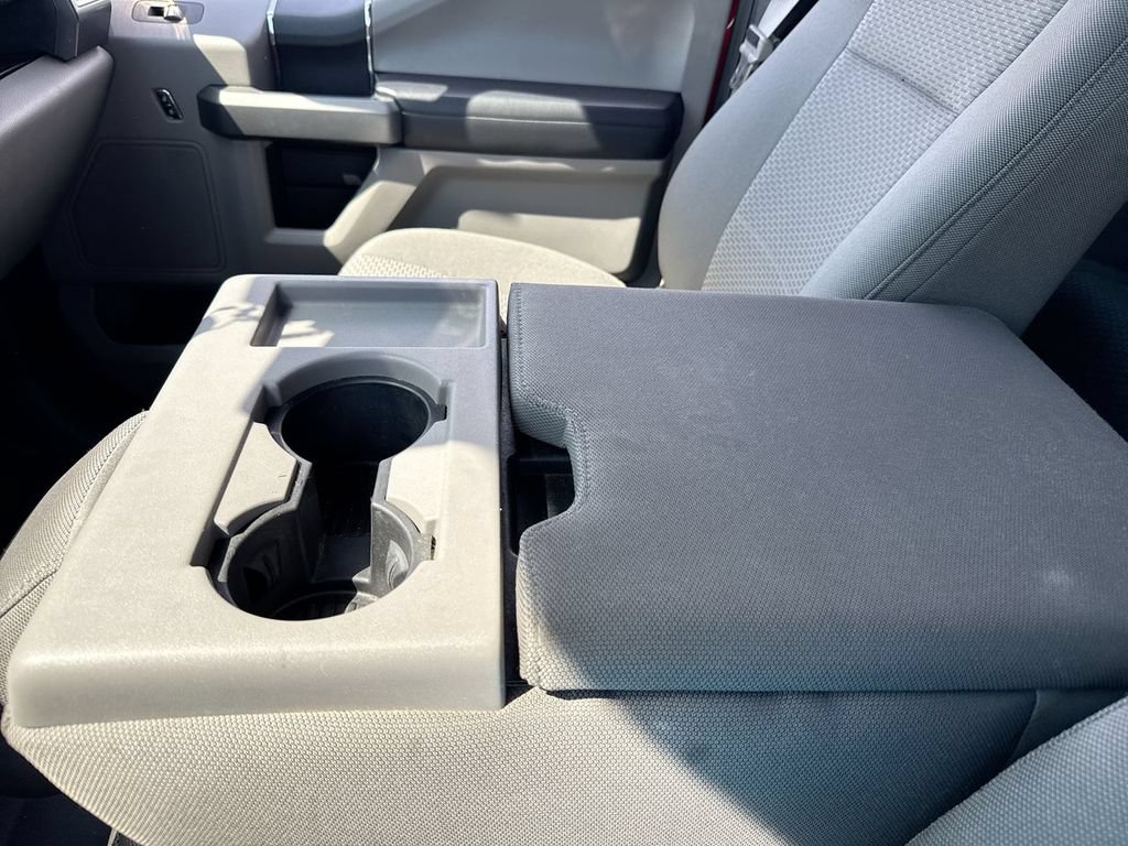 Used 2016 Ford F150 XLT AWD/4WD image 19