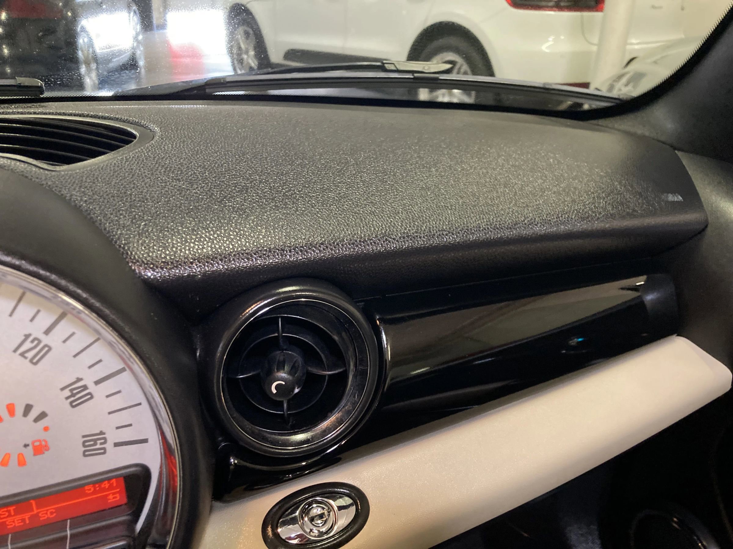 Used 2014 MINI Cooper Convertible FWD image 37