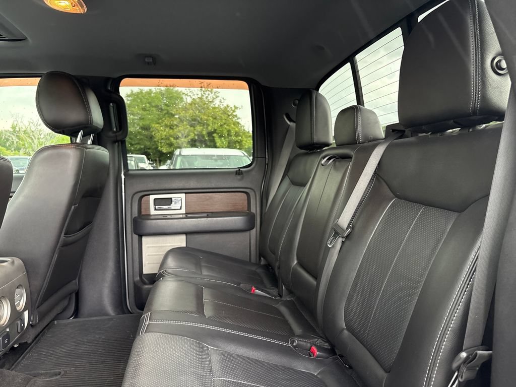Used 2014 Ford F150 Lariat w/ Lariat Chrome Package AWD/4WD image 28