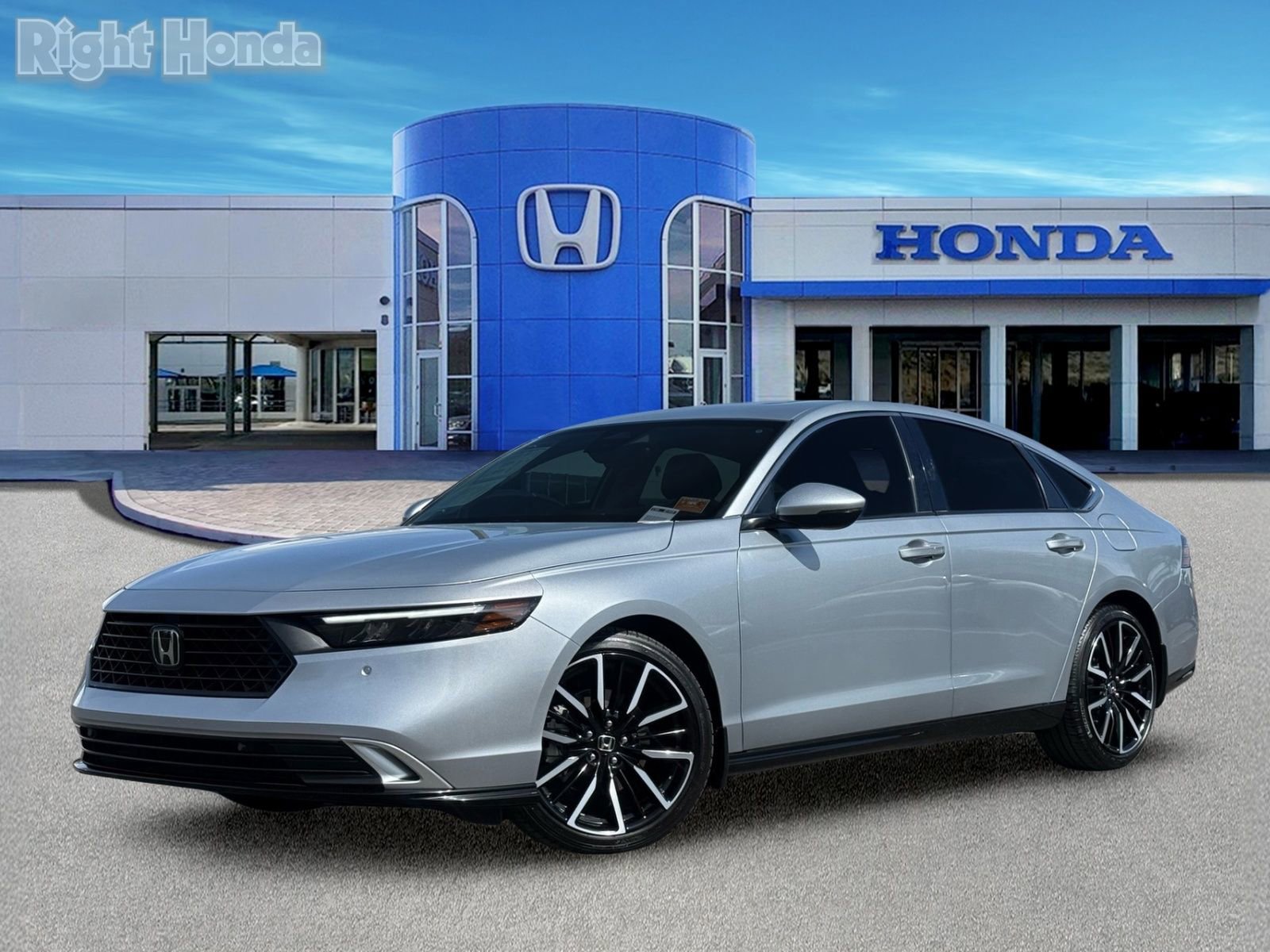 Certified 2025 Honda Accord Touring image 2