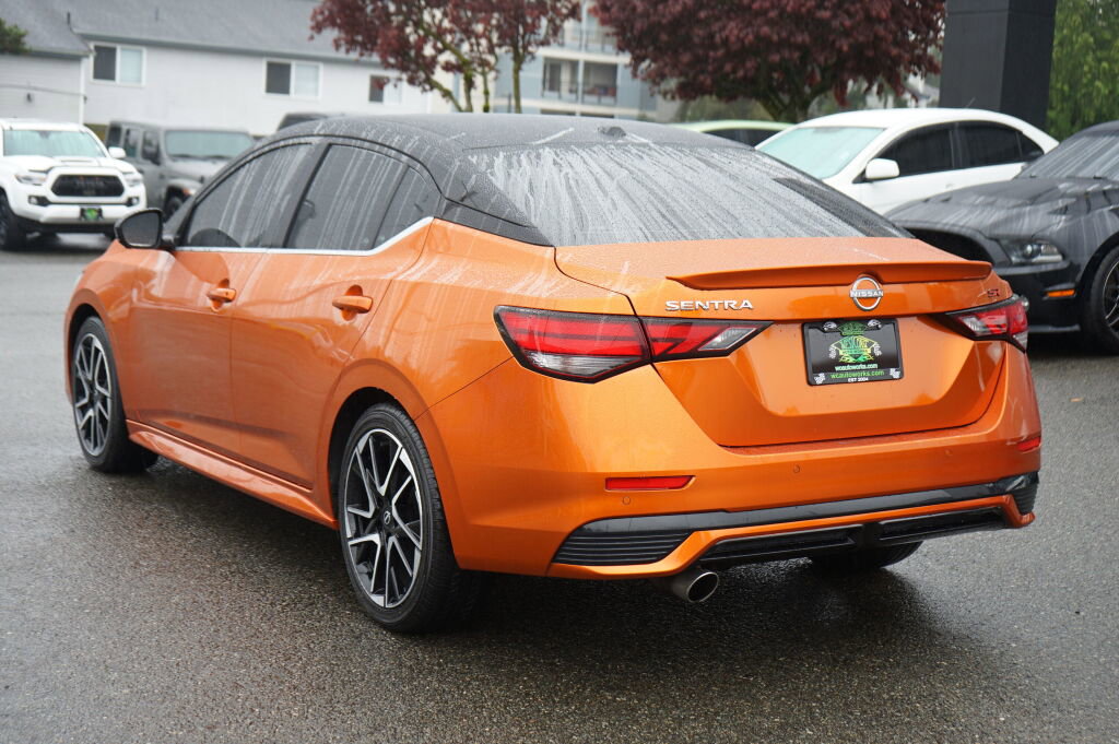 Used 2024 Nissan Sentra SR w/ SR Premium Package FWD image 3