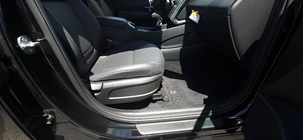 Used 2023 Hyundai Tucson SEL w/ Convenience Package AWD/4WD image 33