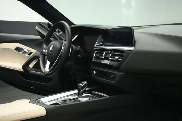 Used 2019 BMW Z4 sDrive30i w/ Premium Package RWD image 48