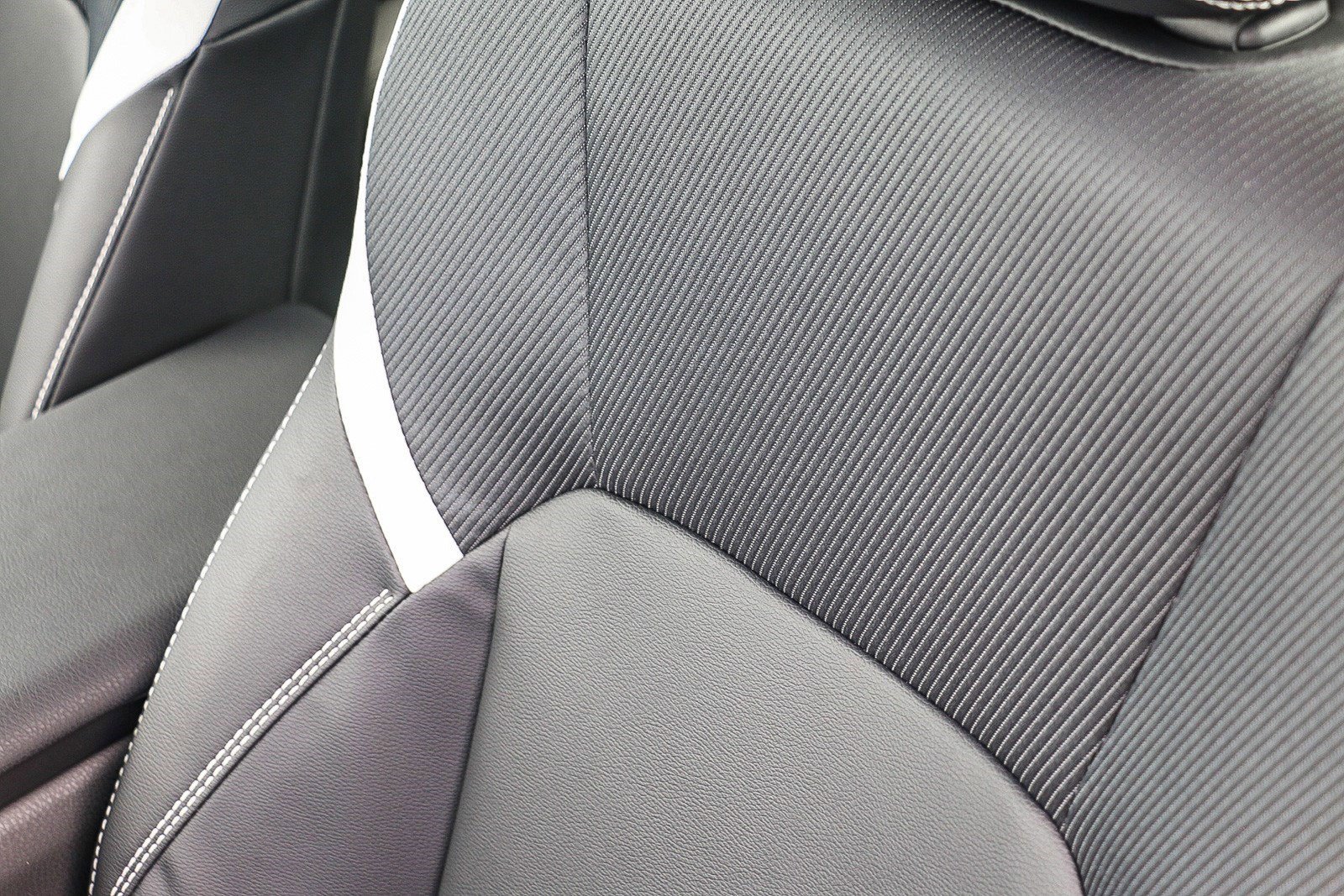 New 2026 Toyota Camry SE w/ Convenience Package FWD image 27